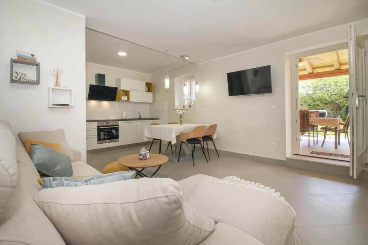 Casa Nonnina In - Haus Fuer 4 Personen Ferienhaus