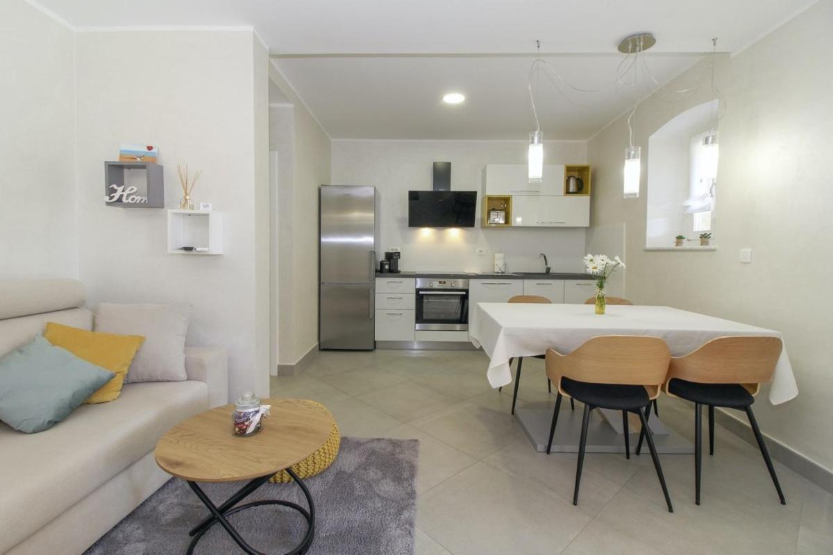 Casa Nonnina In - Haus Fuer 4 Personen