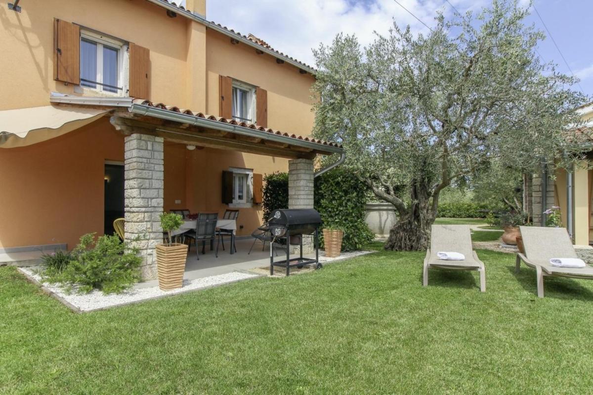 Casa Nonnina In - Haus Fuer 4 Personen Ferienhaus *