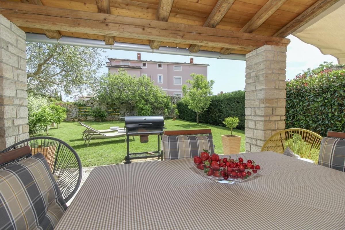 Casa Nonnina In - Haus Fuer 4 Personen Poreč